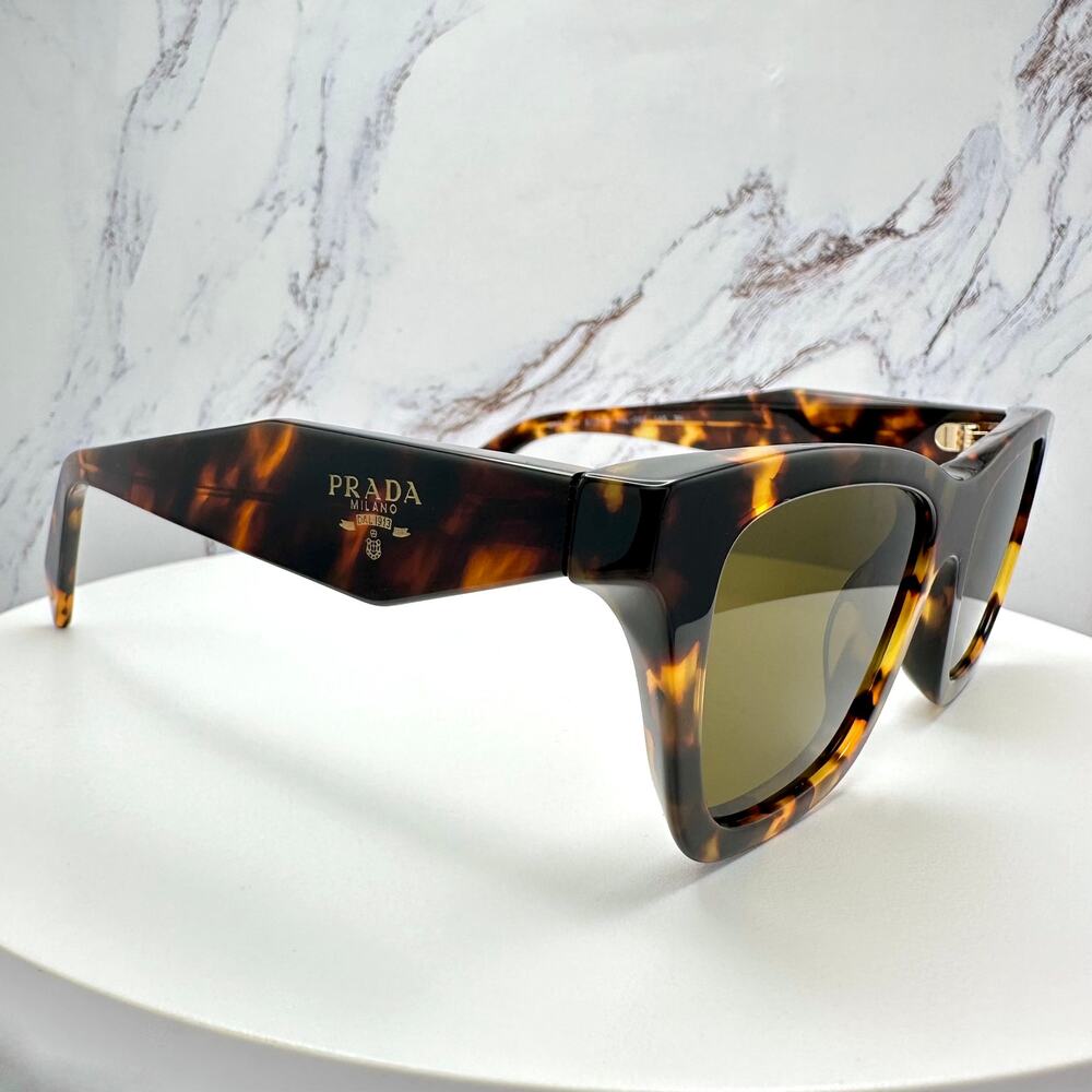New PRADA Sunglasses - Picture 10 of 16